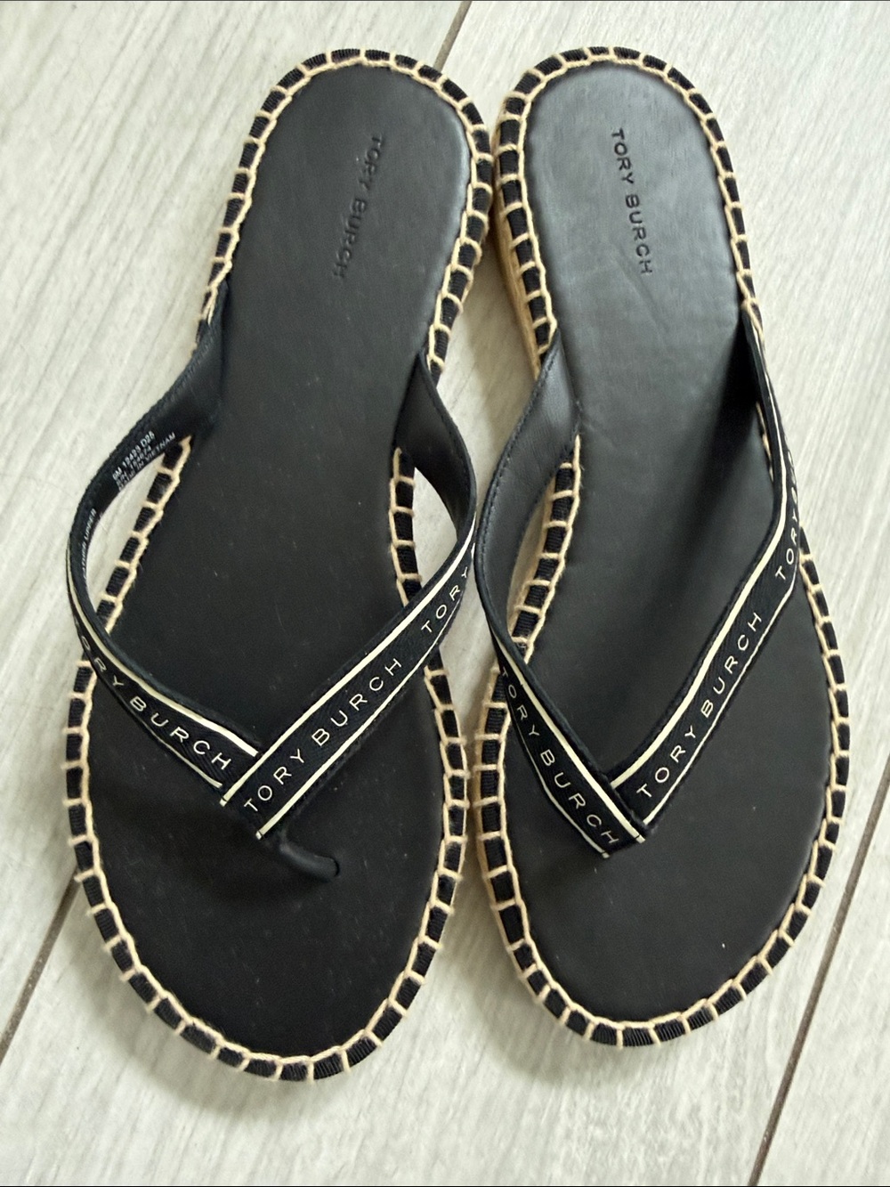 Tory Burch Women's Tory Ribbon Thong Espadrilles, Perfect Black/ New Cream Sz 9